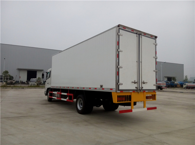 國(guó)五東風(fēng)天錦7.6米冷藏車現(xiàn)車廠家直銷_專用汽車欄目_